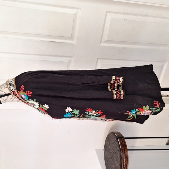 A&A Clothing Inc. Embroidered Bright Floral Open Cardigan Women Small - Picture 5 of 8